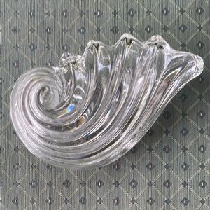 Mikasa Crystal Clearwater Shell Wave Candy Dish with Lid
